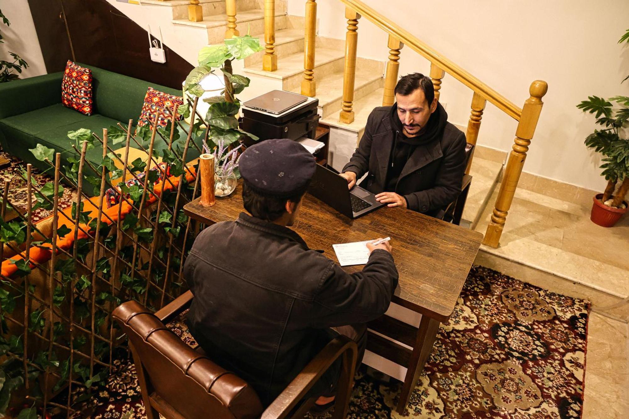Hotel Oak Residency Gilgit Esterno foto